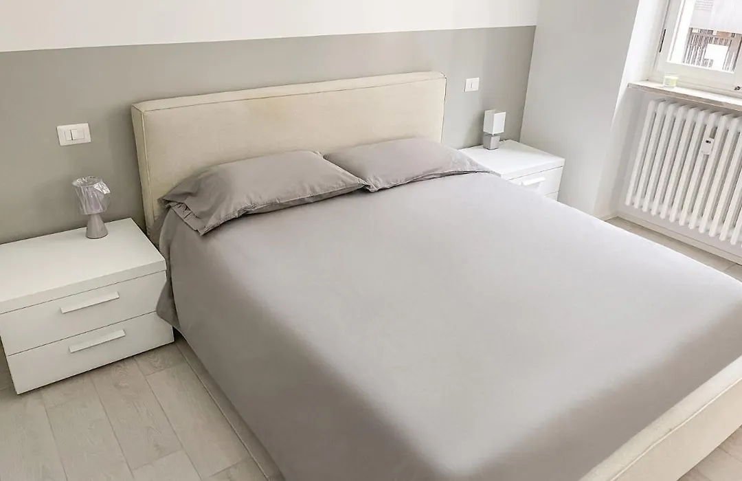 Brera Moscova White-1