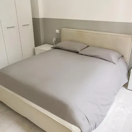 Brera Moscova White-3